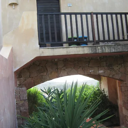 Calarossa Sardegna Casa Al Mare アパート Trinità dʼAgultu