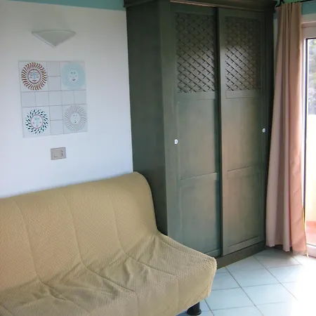 Calarossa Sardegna Casa Al Mare アパート Trinità dʼAgultu